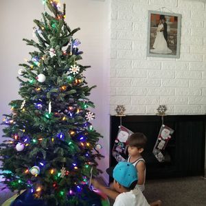 Meet your Posher, Esmeraldinee